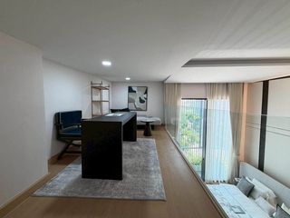 Casa en venta de 4 habitaciones en Lat Krabang, Bangkok