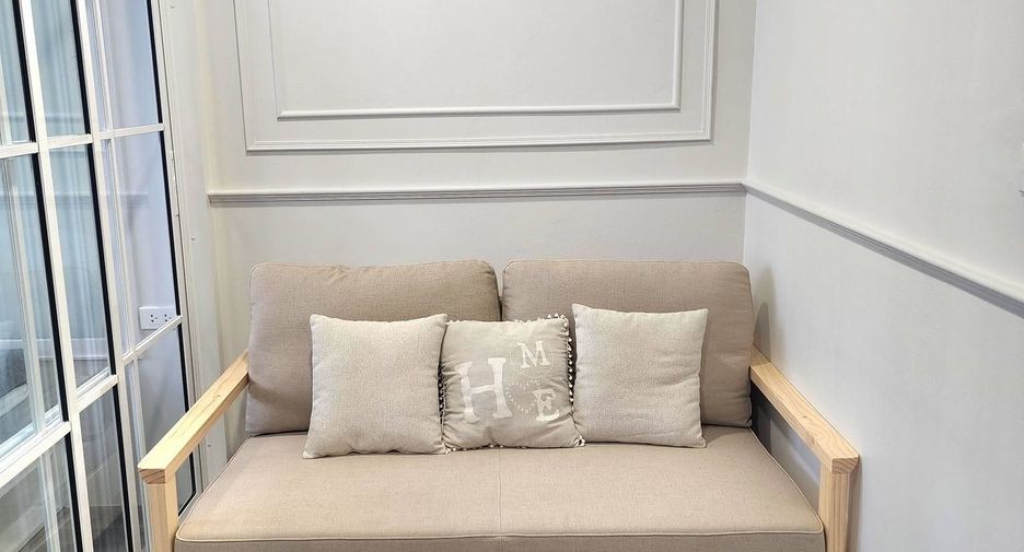 For rent 1 bed condo in Huai Khwang, Bangkok