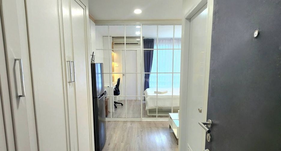 For rent 1 bed condo in Huai Khwang, Bangkok