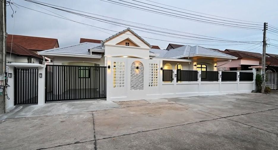 Haus zum Kauf mit 3 Zimmer in Bang Lamung, Chonburi