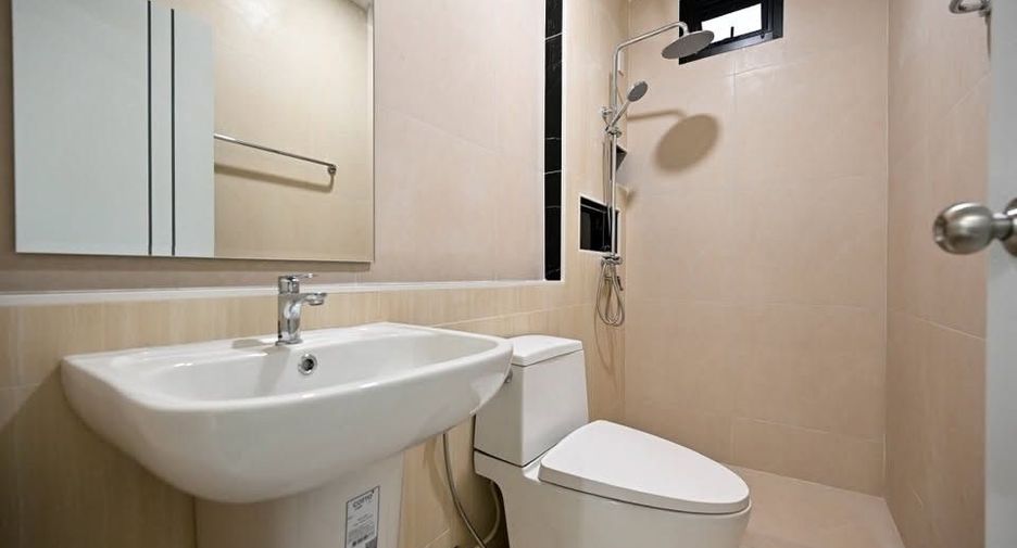 Haus zum Kauf mit 3 Zimmer in Bang Lamung, Chonburi