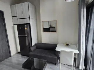 For rent 1 bed condo in Phra Khanong, Bangkok