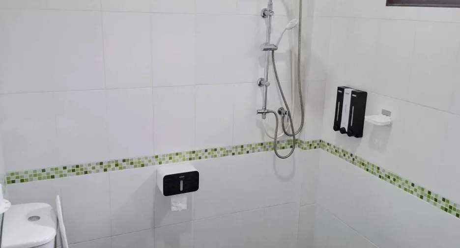 Hotel en venta y en alquiler de 11 habitaciones en San Sai, Chiang Mai