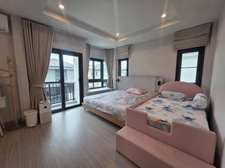 For rent 4 bedrooms house in San Kamphaeng, Chiang Mai