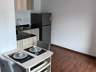 For sale 1 bed condo in Si Racha, Chonburi