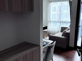 For sale 1 bed condo in Si Racha, Chonburi