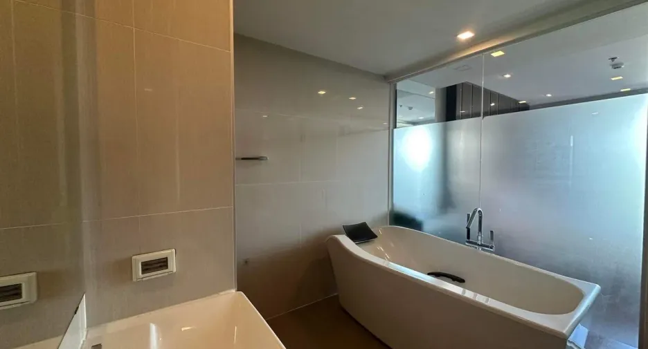 For rent 2 bedrooms condo in Mueang Chiang Mai, Chiang Mai