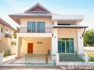 Casa en venta de 4 habitaciones en San Sai, Chiang Mai
