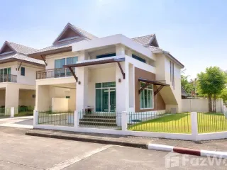 Casa en venta de 4 habitaciones en San Sai, Chiang Mai