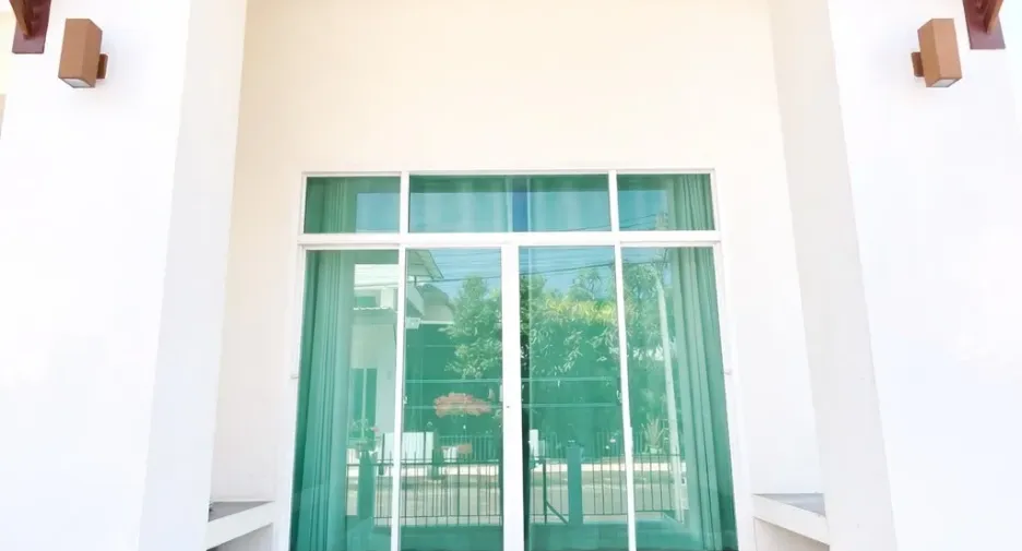 À vendre 4 chambres maison à San Sai, Chiang Mai