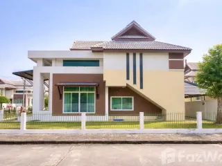 Casa en venta de 4 habitaciones en San Sai, Chiang Mai