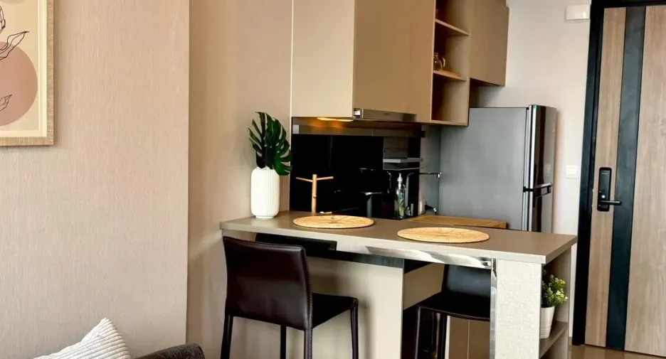 For rent 1 bed condo in Khlong Toei, Bangkok