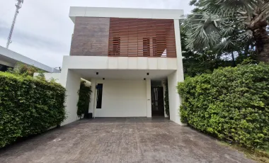 For rent 3 bedrooms villa in Hua Hin, Prachuap Khiri Khan