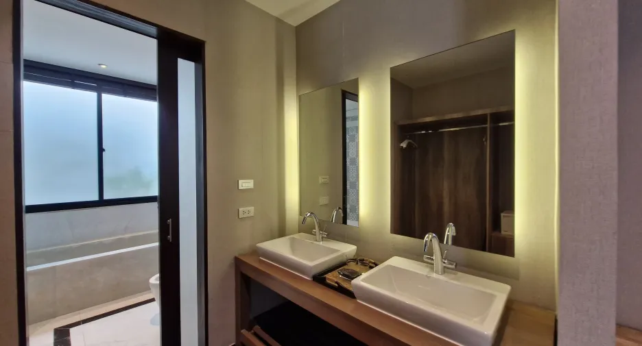 For rent 3 bedrooms villa in Hua Hin, Prachuap Khiri Khan