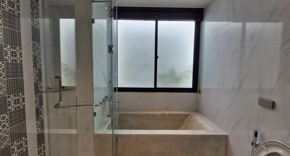 For rent 3 bedrooms villa in Hua Hin, Prachuap Khiri Khan
