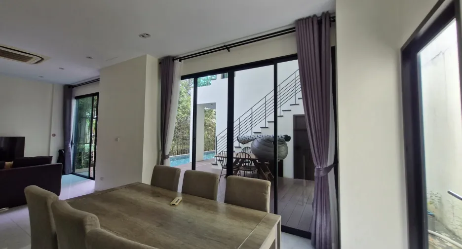 For rent 3 bedrooms villa in Hua Hin, Prachuap Khiri Khan