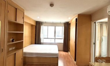 For sale 1 bed condo in Huai Khwang, Bangkok