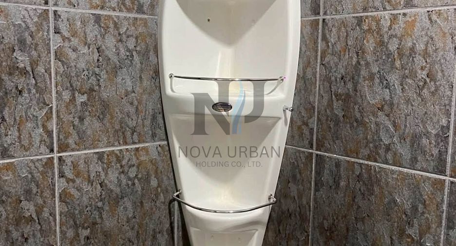 Condo en venta de 2 habitaciones en Bang Lamung, Chonburi