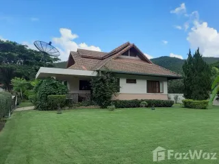 Casa en venta de 2 habitaciones en San Kamphaeng, Chiang Mai