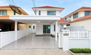 For rent 3 bedrooms house in Si Racha, Chonburi