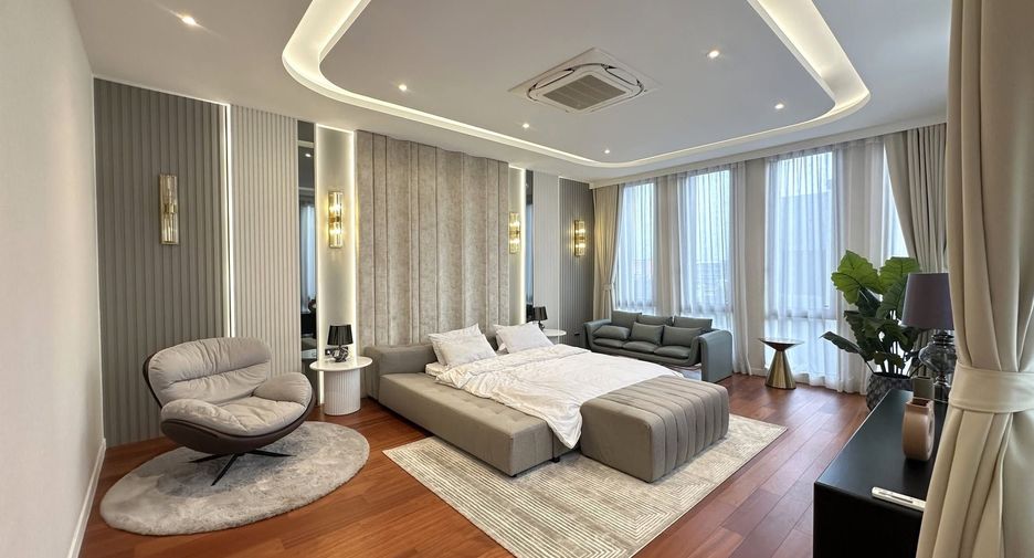 For rent 5 bedrooms house in Suan Luang, Bangkok