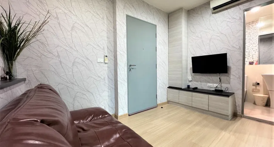 For rent 1 bed condo in Huai Khwang, Bangkok