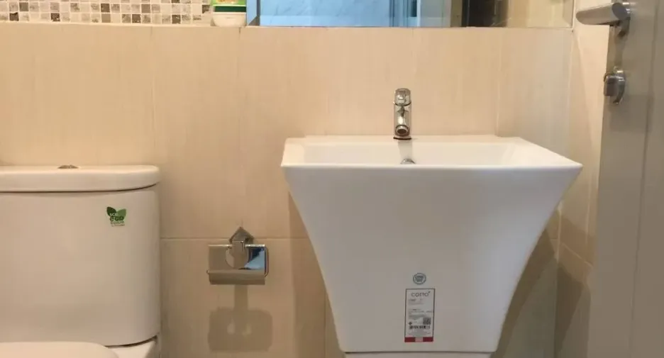 For rent 1 bed condo in Huai Khwang, Bangkok