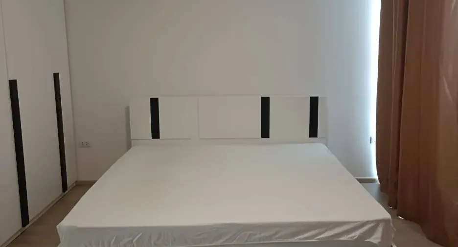 For rent 3 bedrooms townhouse in Mueang Samut Prakan, Samut Prakan