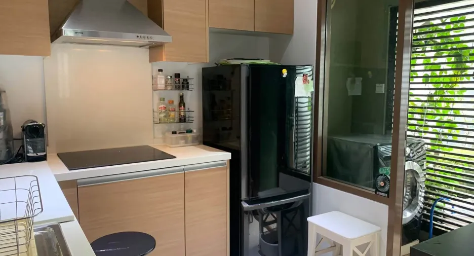 Condo en venta y en alquiler de 2 habitaciones en Khlong Toei, Bangkok