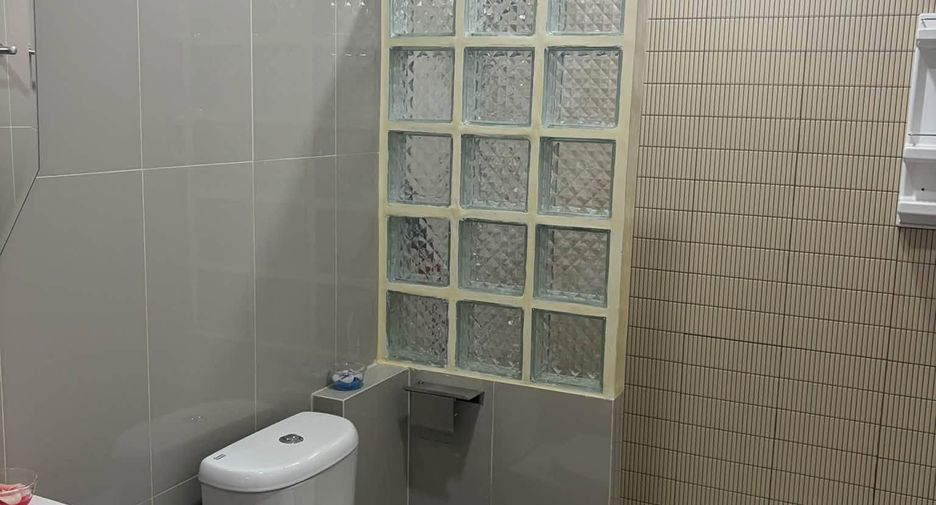 Haus zum Kauf mit 3 Zimmer in Bang Lamung, Chonburi