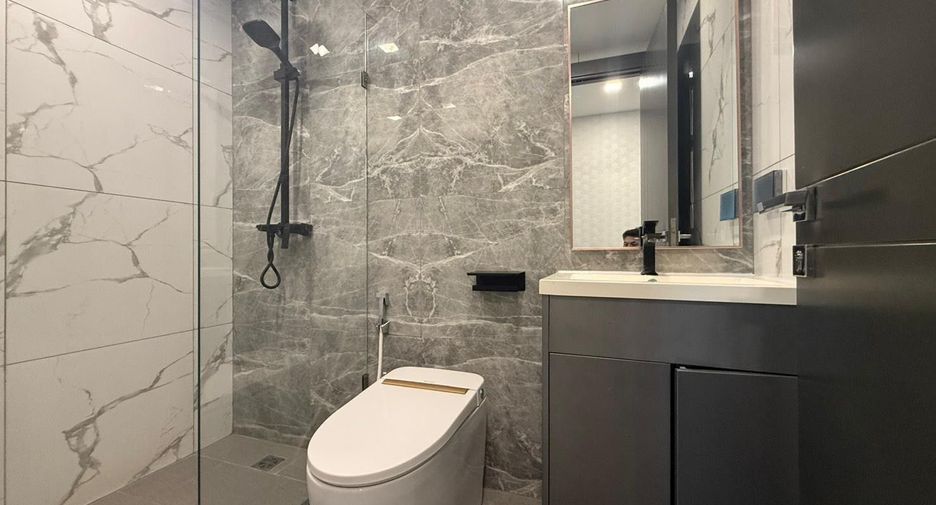 For rent 2 bedrooms condo in Bang Lamung, Chonburi