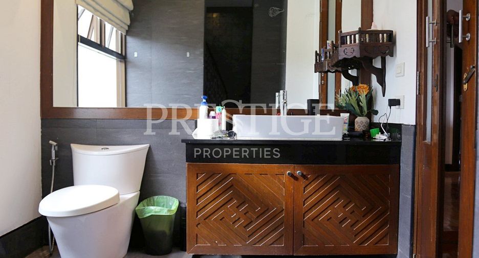 Haus zum Kauf mit 3 Zimmer in Bang Lamung, Chonburi