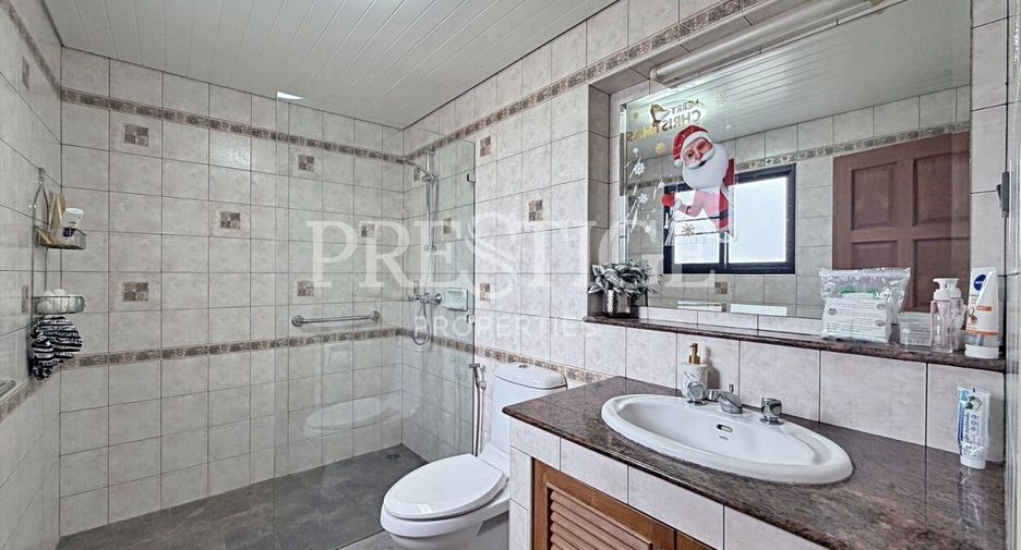 For rent 4 bedrooms house in Bang Lamung, Chonburi