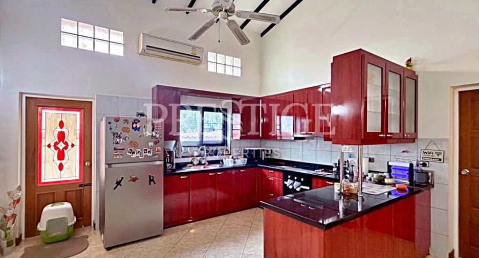 For rent 4 bedrooms house in Bang Lamung, Chonburi