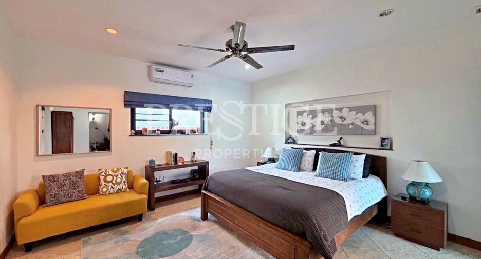 For rent 4 bedrooms house in Bang Lamung, Chonburi