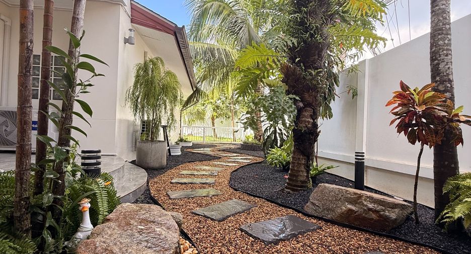 For rent and for sale 4 bedrooms house in Thalang, Phuket