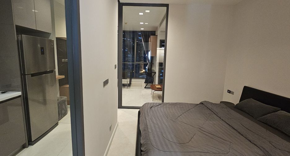 For rent and for sale 1 bed condo in Khlong Toei, Bangkok