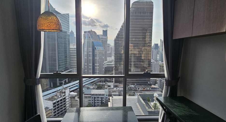 For rent and for sale 1 bed condo in Khlong Toei, Bangkok