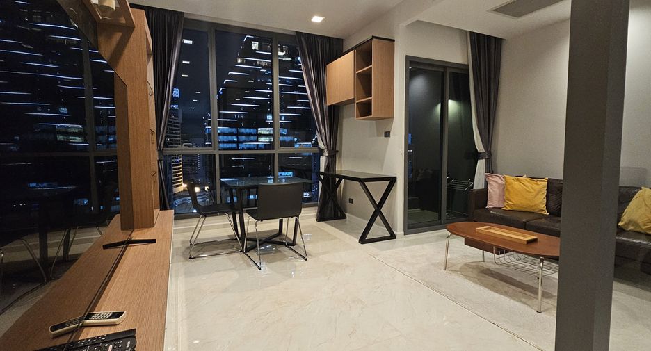For rent and for sale 1 bed condo in Khlong Toei, Bangkok