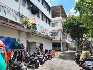For sale 70 bedrooms hotel in Khlong Toei, Bangkok