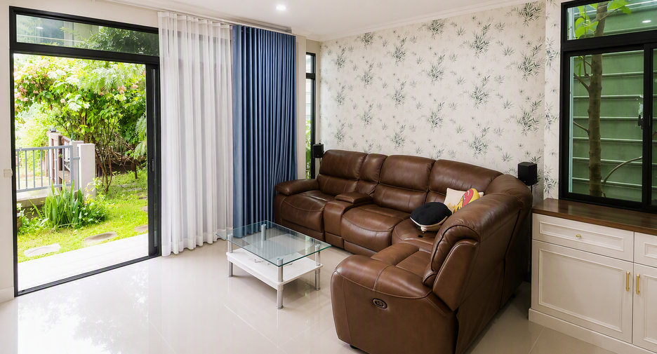 For rent 5 bedrooms house in Prawet, Bangkok