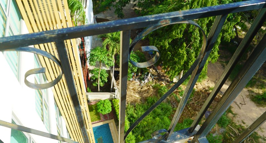 Wohnung zum Kauf mit Studio in Bang Lamung, Chonburi