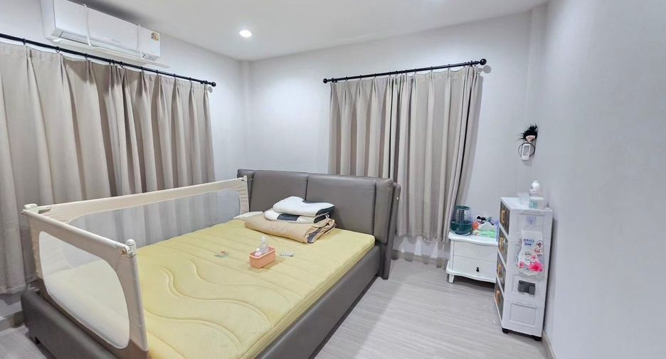 Haus zum Kauf mit 4 Zimmer in Bang Lamung, Chonburi