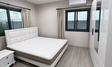 Haus zum Kauf mit 4 Zimmer in Bang Lamung, Chonburi