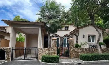 Villa zum Kauf mit 3 Zimmer in Bang Lamung, Chonburi
