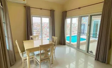 Villa zum Kauf mit 3 Zimmer in Bang Lamung, Chonburi