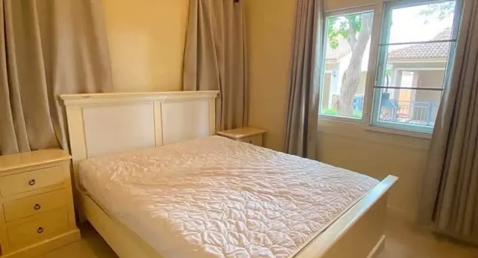 Villa zum Kauf mit 3 Zimmer in Bang Lamung, Chonburi