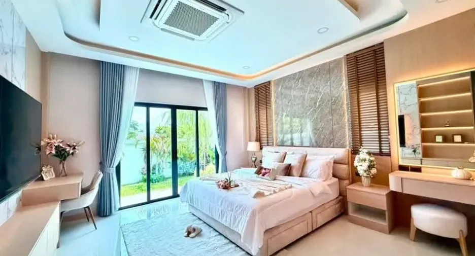 Villa zum Kauf mit 4 Zimmer in Huay Yai, Pattaya