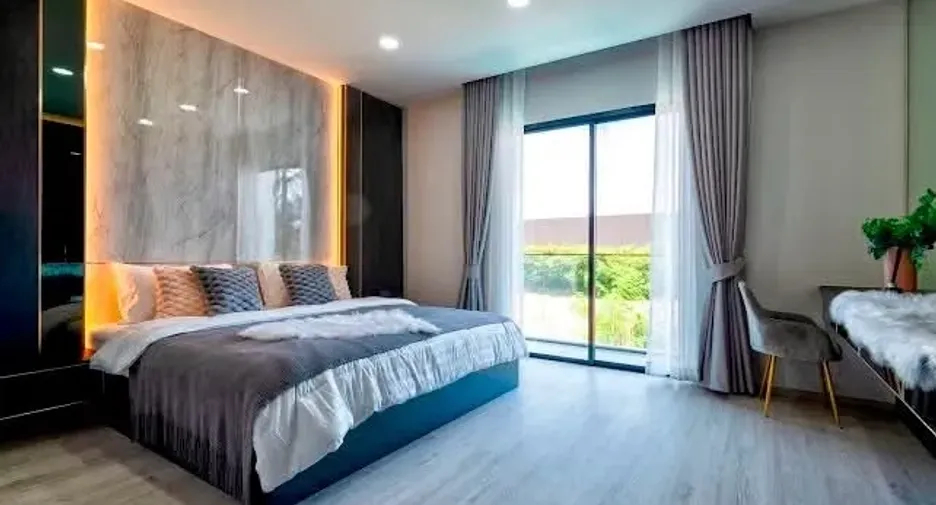 出租 5 卧室 别墅 在 Jomtien, 芭提雅