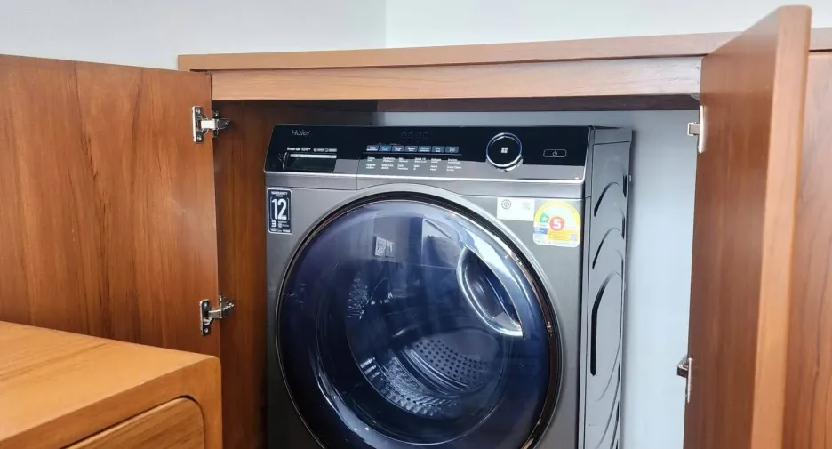 For rent studio condo in Huai Khwang, Bangkok